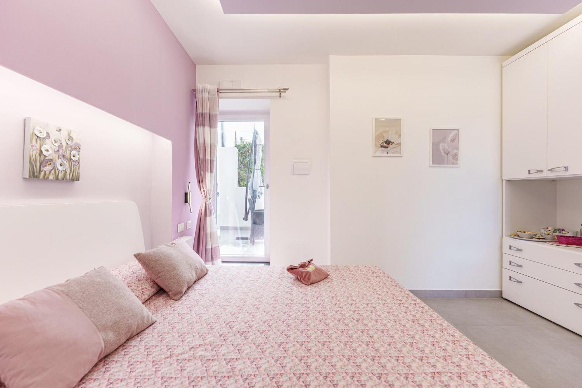 Le Rondinelle Rooms Прочида Екстериор снимка